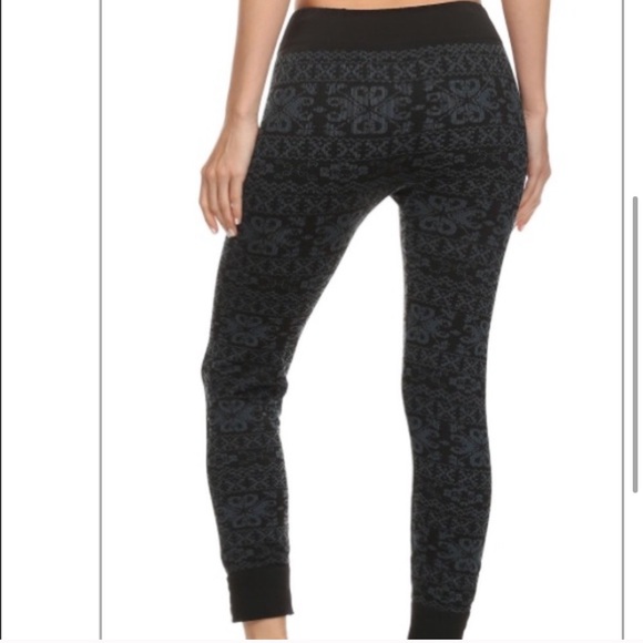 Black and Dark Teal Print Seamless Jogger Pants - Picture 3 of 4